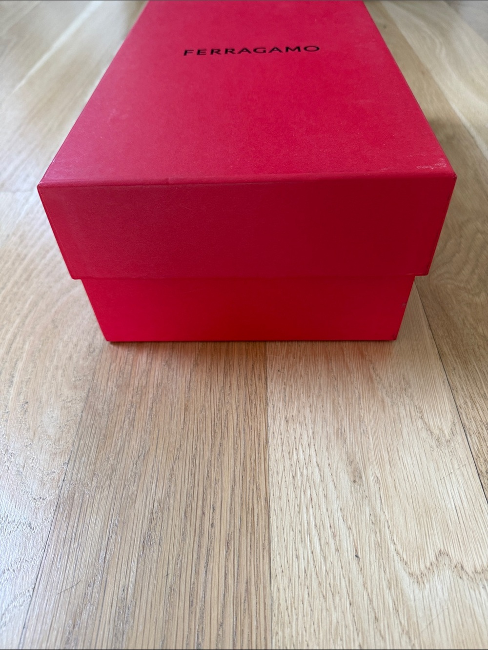 Ferragamo Red Logo Box with 2 Shoe Dust Bags! - Picture 6 of 7